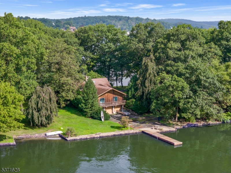 Chestnut Point - Residential