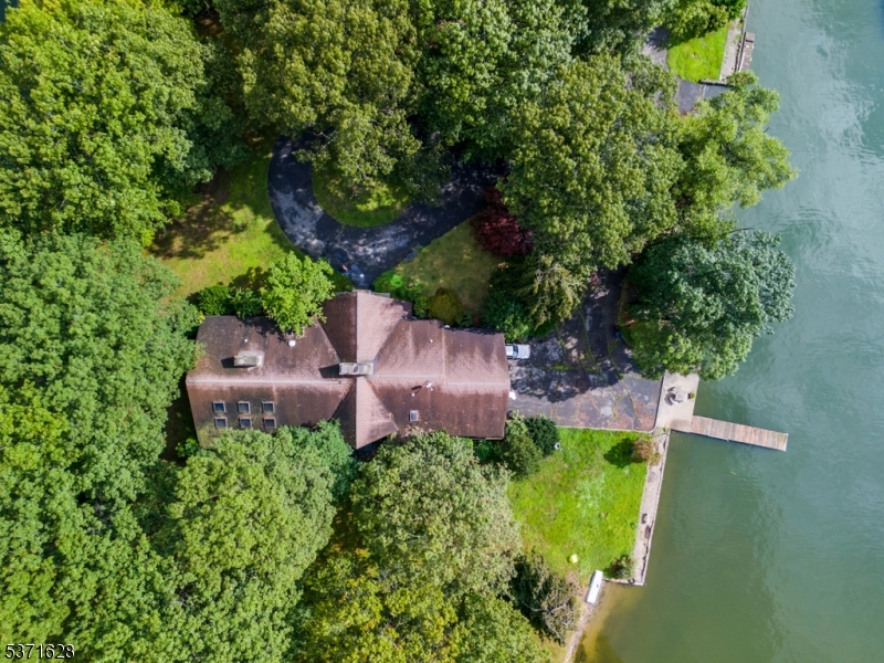 Chestnut Point - Residential