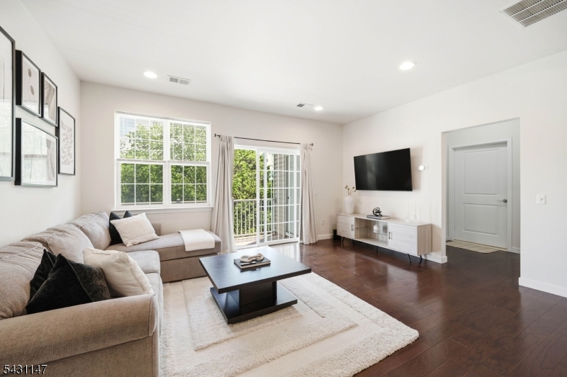 Cedar Woods/Piscataway - Residential