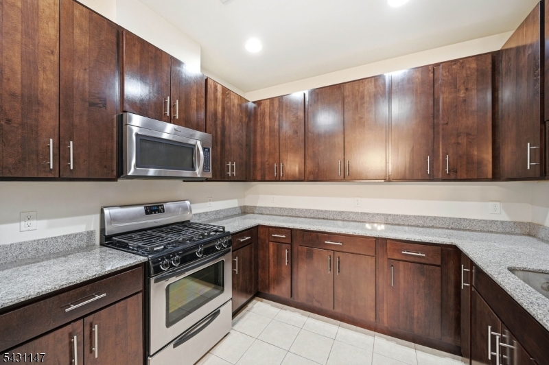 Cedar Woods/Piscataway - Residential