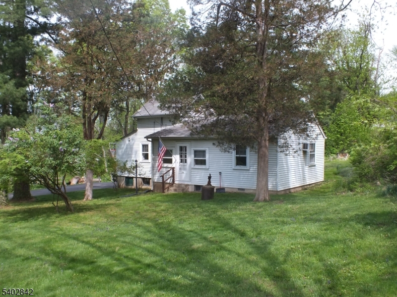 Meyersville - Residential