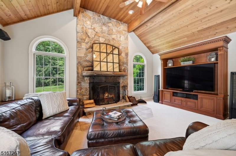 RIDGE RUN - Residential