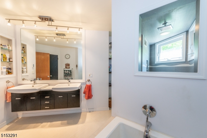 Shongum Lake - Residential