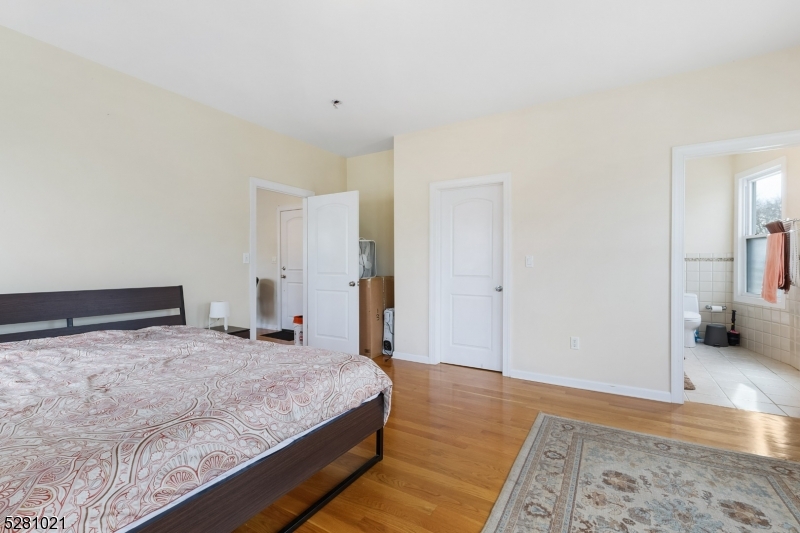 Ironbound - Residential Income