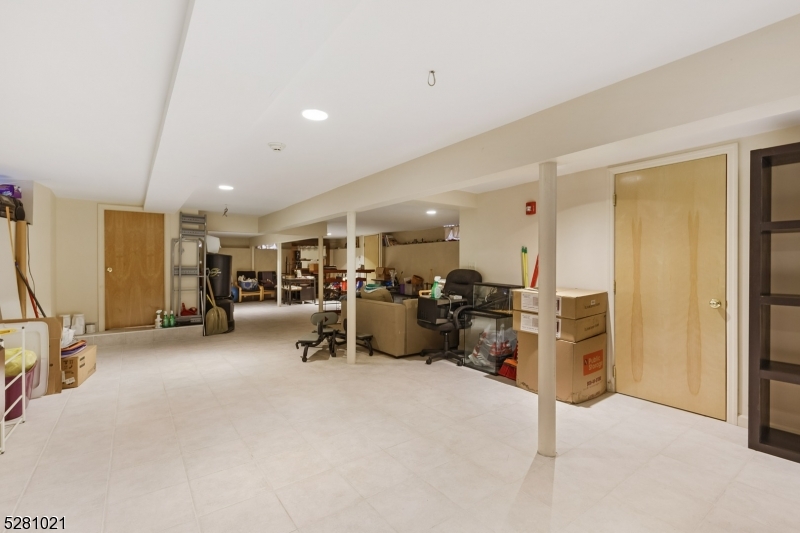 Ironbound - Residential Income