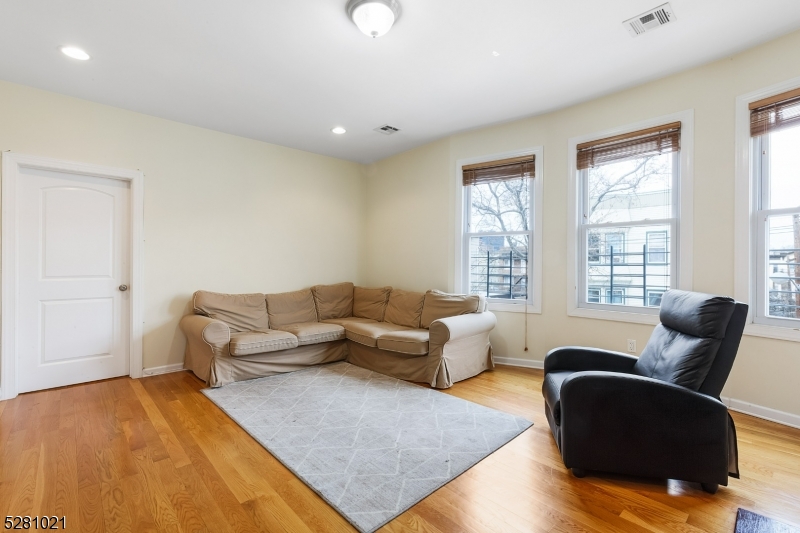 Ironbound - Residential Income