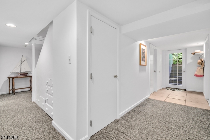 Oak Ridge - Residential