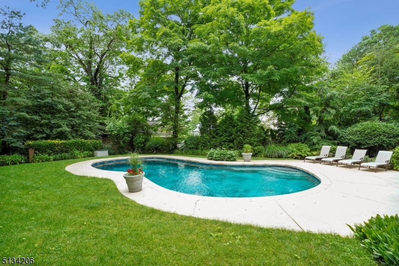 Oak Ridge - Residential