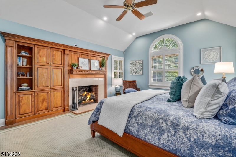 Oak Ridge - Residential