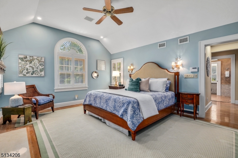 Oak Ridge - Residential