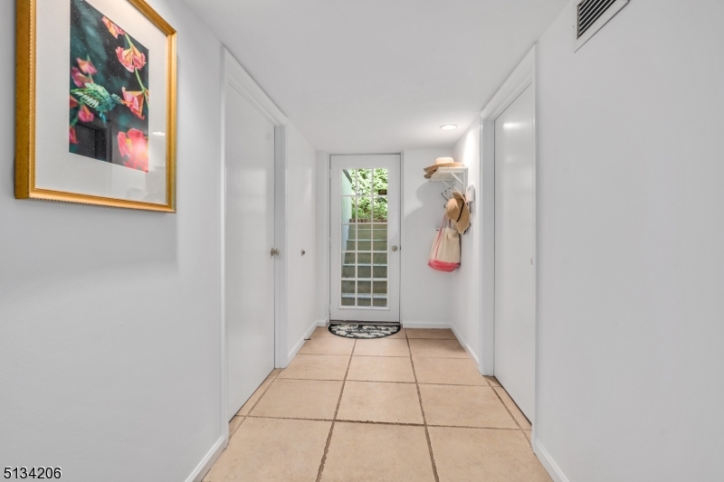 Oak Ridge - Residential