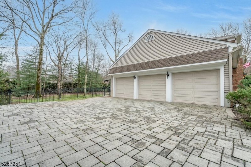 Lily Pond Estates - Residential