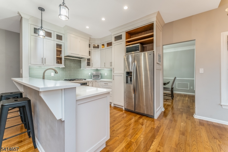 Greenwich Chase - Residential