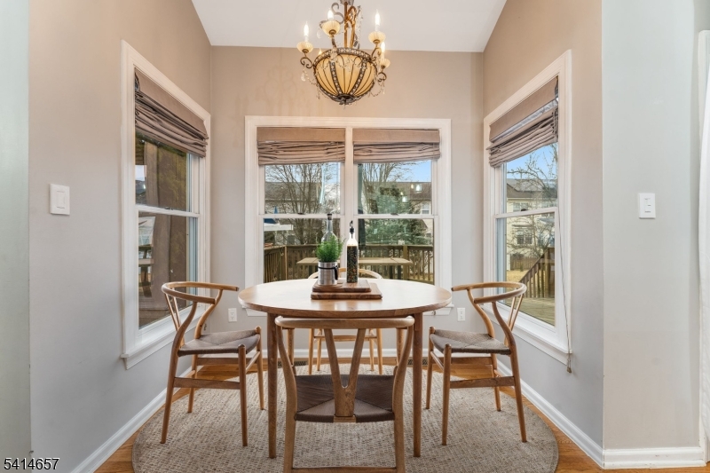 Greenwich Chase - Residential