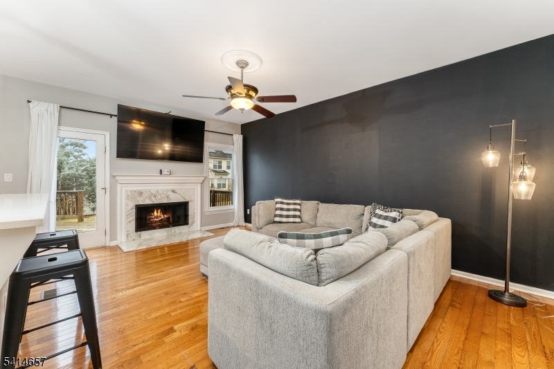 Greenwich Chase - Residential