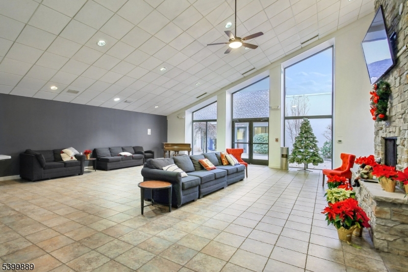 Eagle Ridge - Residential