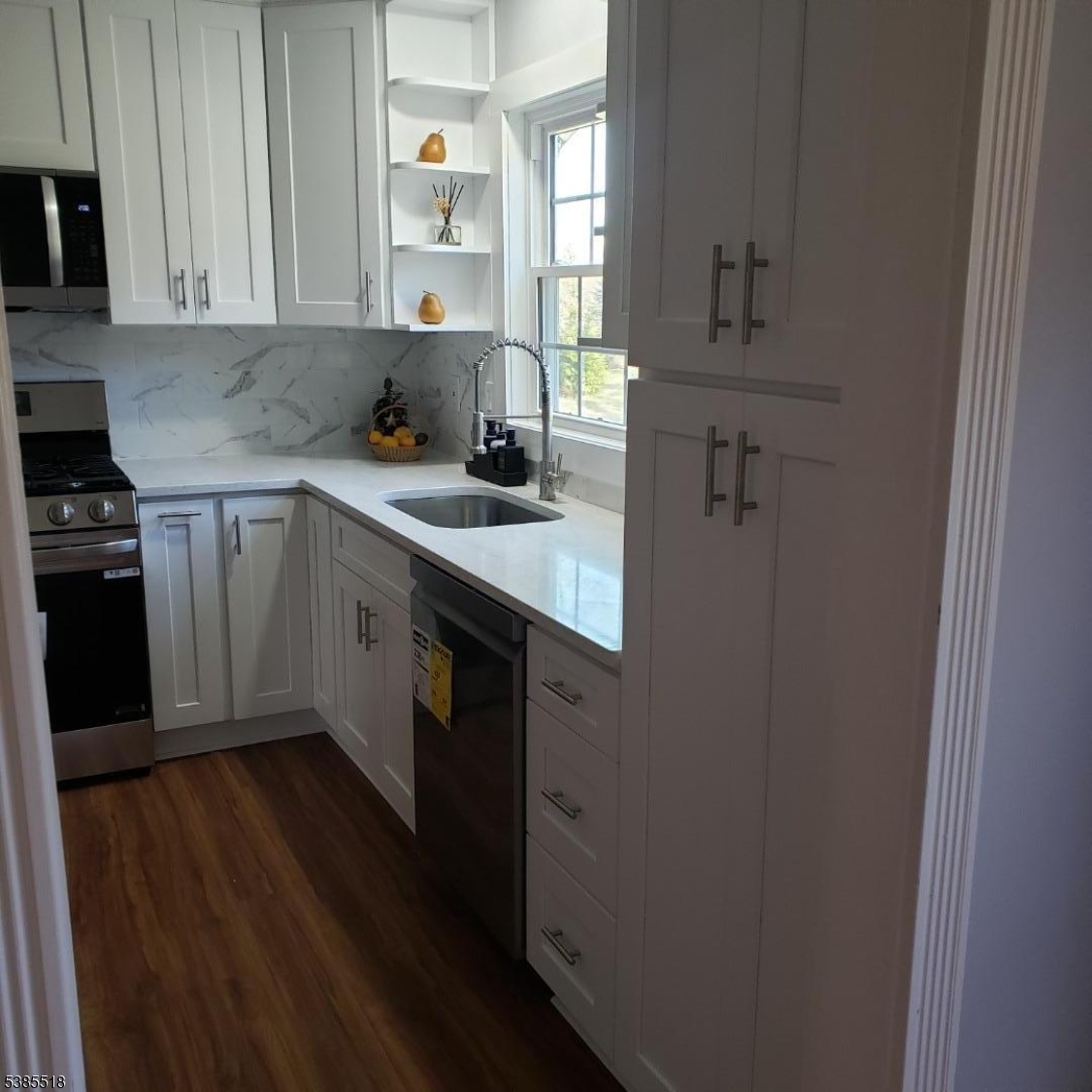 Chatham Twp., New Jersey 07928, United States, 4 Bedrooms Bedrooms, ,3 BathroomsBathrooms,Residential,Active,254328