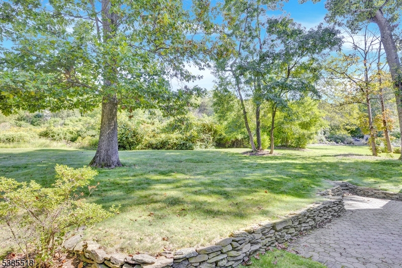 Chatham Twp., New Jersey 07928, United States, 4 Bedrooms Bedrooms, ,3 BathroomsBathrooms,Residential,Active,254328