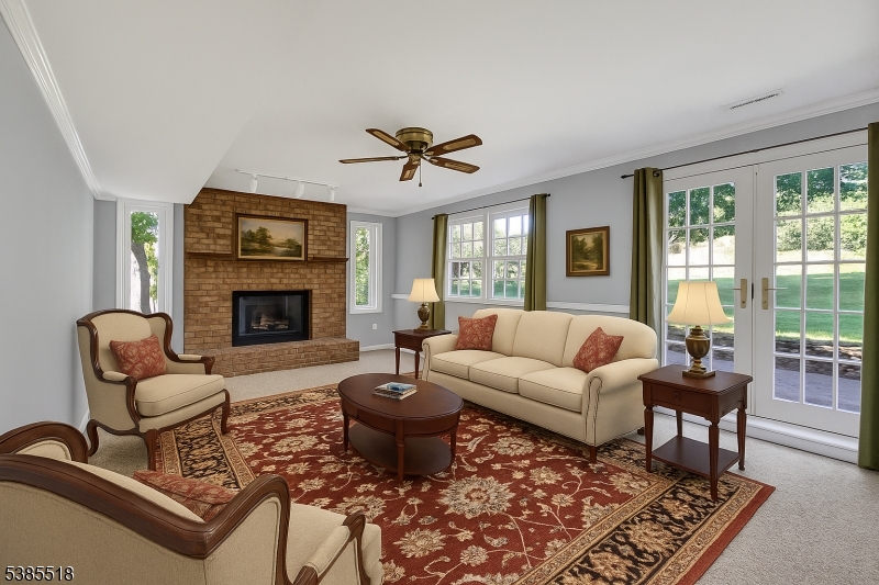 Chatham Twp., New Jersey 07928, United States, 4 Bedrooms Bedrooms, ,3 BathroomsBathrooms,Residential,Active,254328