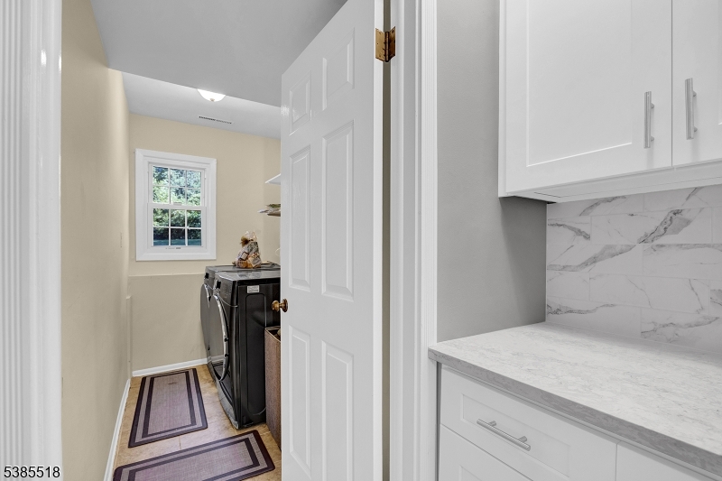 Chatham Twp., New Jersey 07928, United States, 4 Bedrooms Bedrooms, ,3 BathroomsBathrooms,Residential,Active,254328