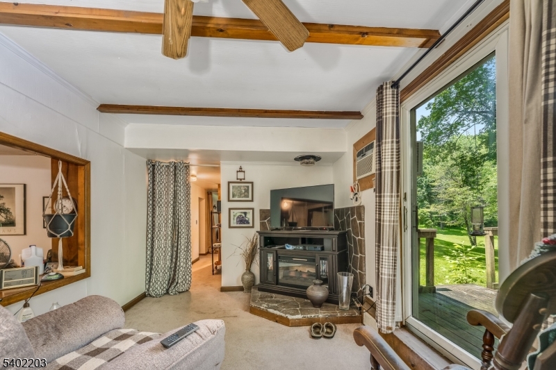 SPRUCE RUN - Residential Income