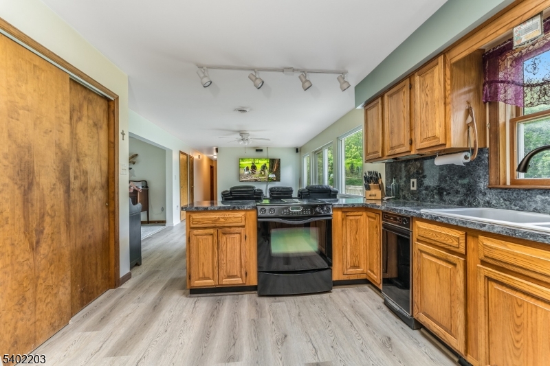 SPRUCE RUN - Residential Income