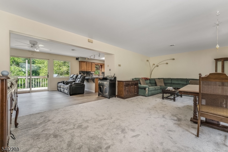 SPRUCE RUN - Residential Income