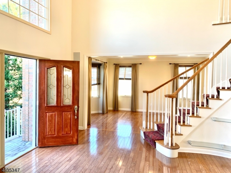 43 Rosewood Ct