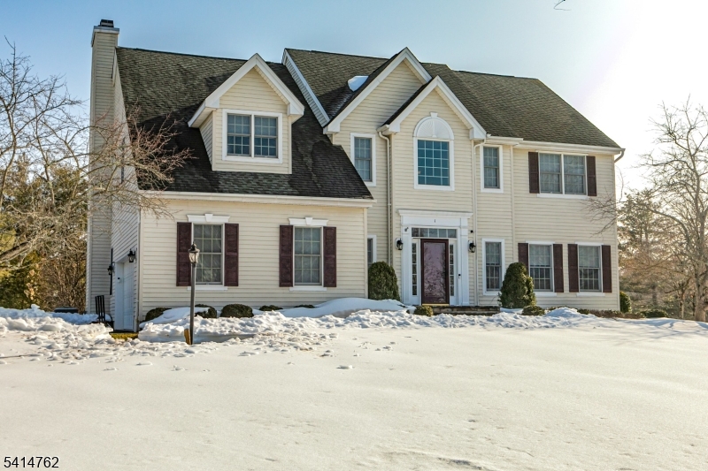 Cherry Valley Country Club - Residential