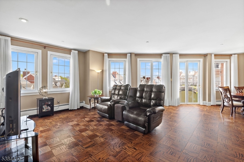 Port Liberte - Residential