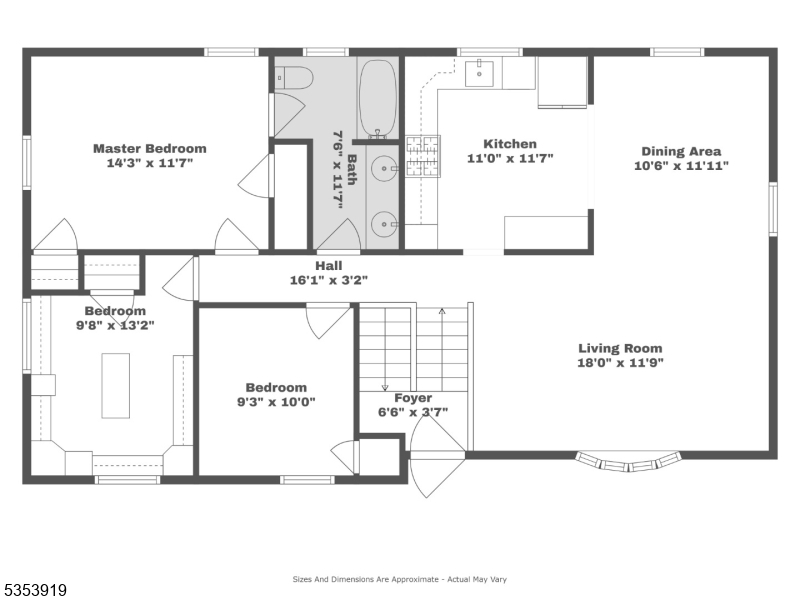 Main image without alt text