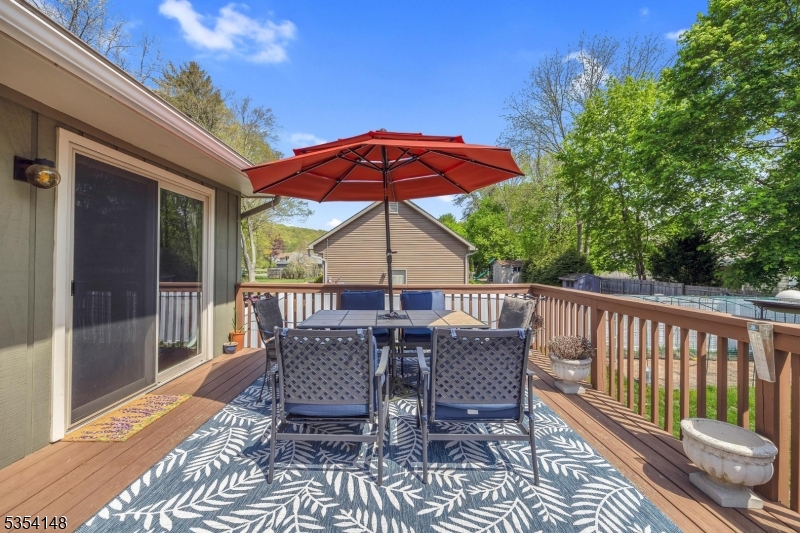 Lake Lackawanna - Residential