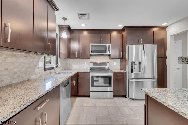 Lake Lackawanna - Residential