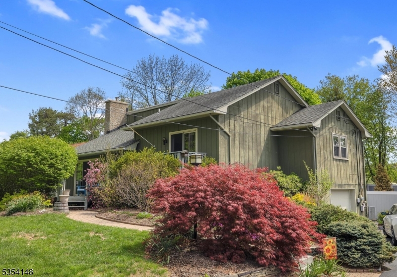 Lake Lackawanna - Residential