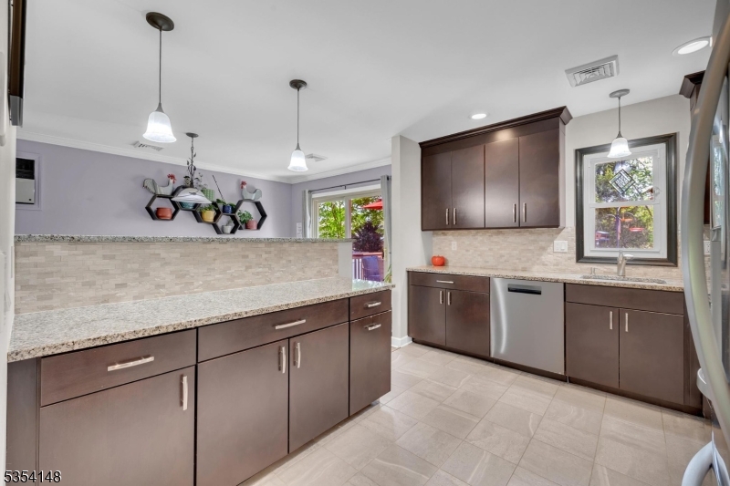 Lake Lackawanna - Residential