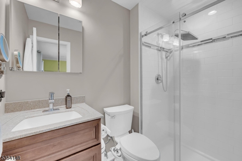 Lake Lackawanna - Residential