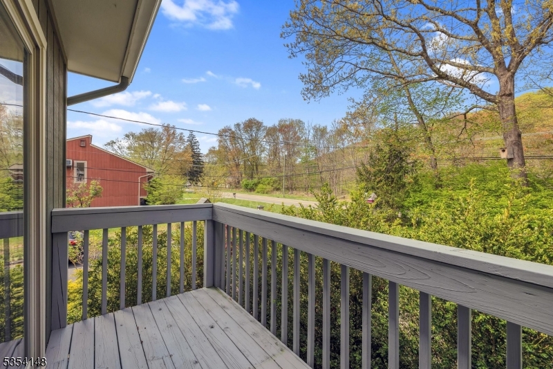 Lake Lackawanna - Residential