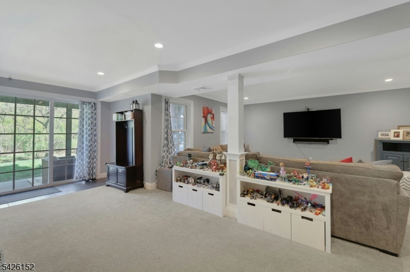 Lakeside - Residential