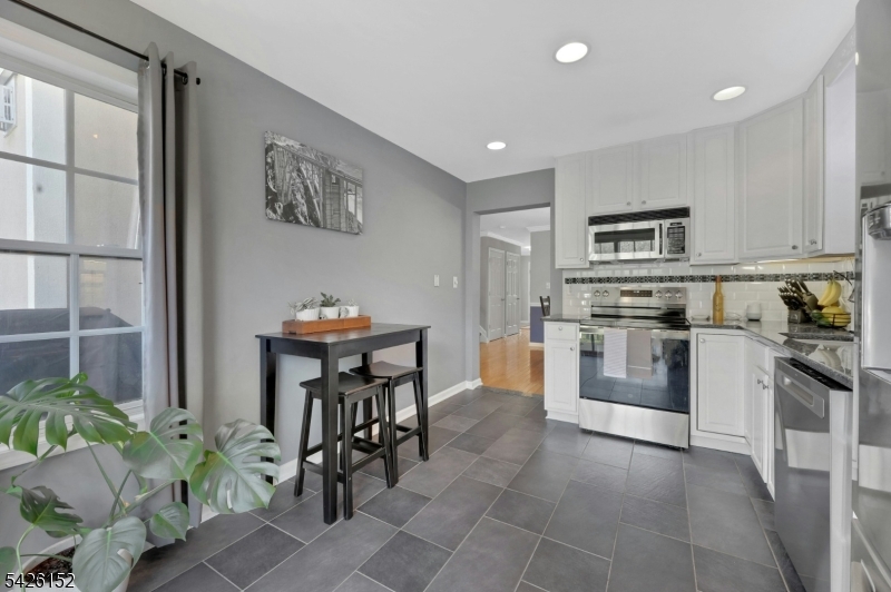 Lakeside - Residential