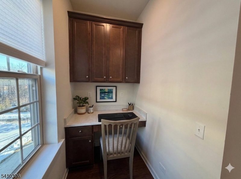 Livingston Square - Residential Lease