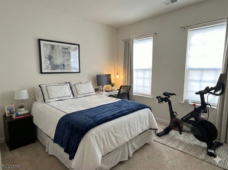 Livingston Square - Residential Lease