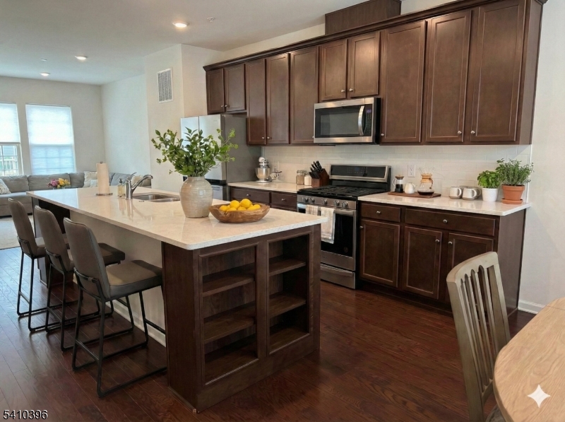 Livingston Square - Residential Lease