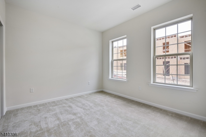 Livingston Square - Residential Lease