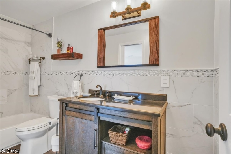 Sutton Woods - Residential