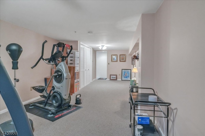 Sutton Woods - Residential