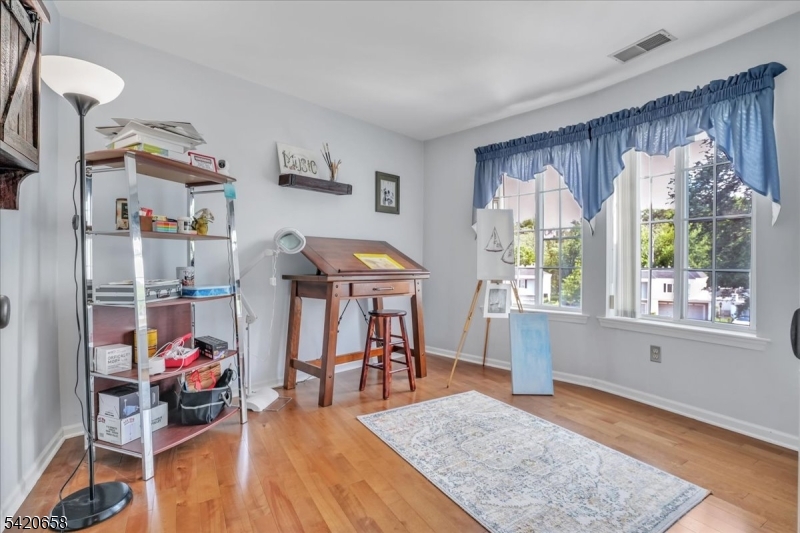 Sutton Woods - Residential