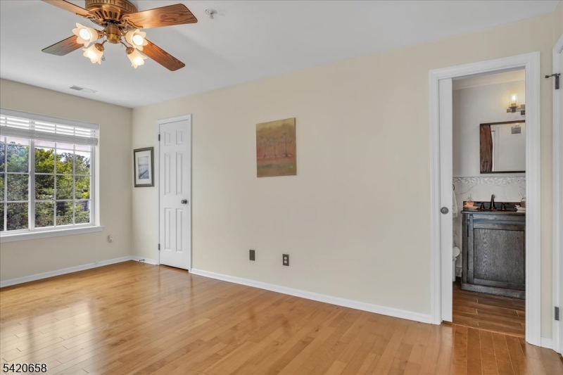 Sutton Woods - Residential