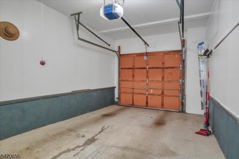 Sutton Woods - Residential