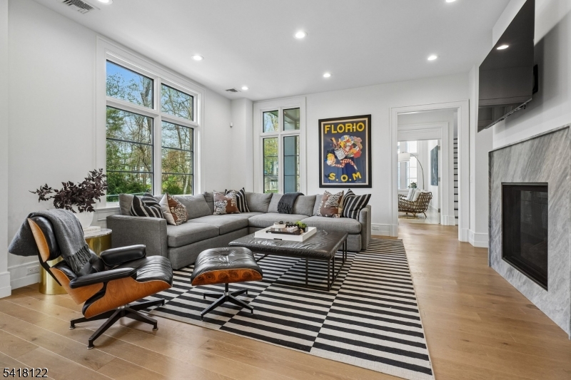 DEERFIELD - Residential