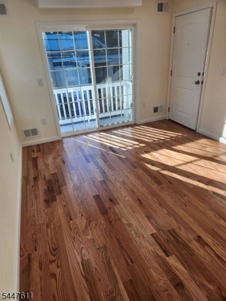 57 Woodside Pl - Photo 3